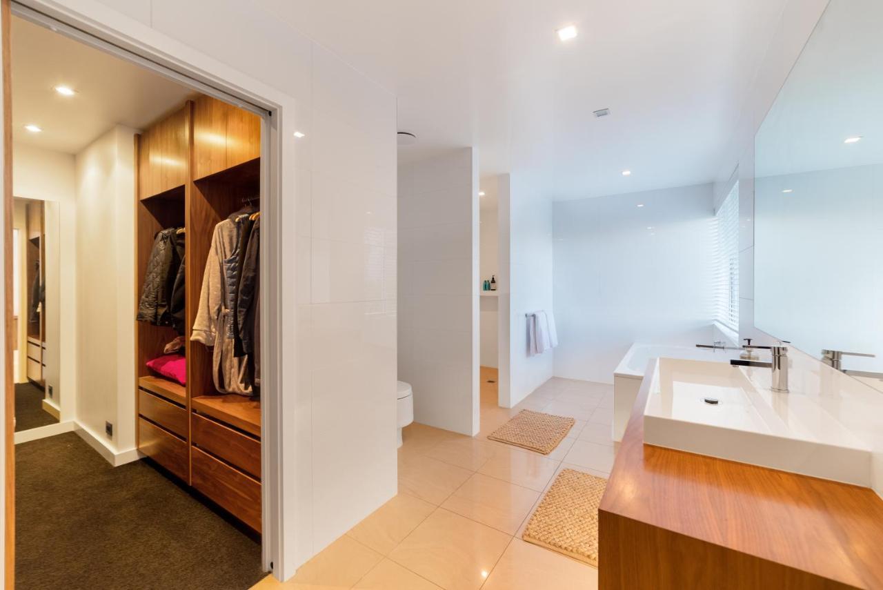 Luxe Home On The Hill Queenstown Bagian luar foto